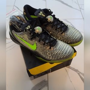 Kobe 8 SS Christmas Size 14